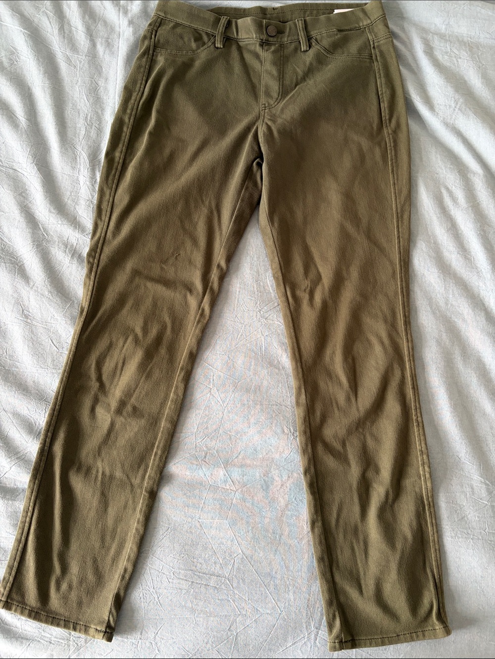Uniqlo Olive Green/Khaki Slim Capri Pants